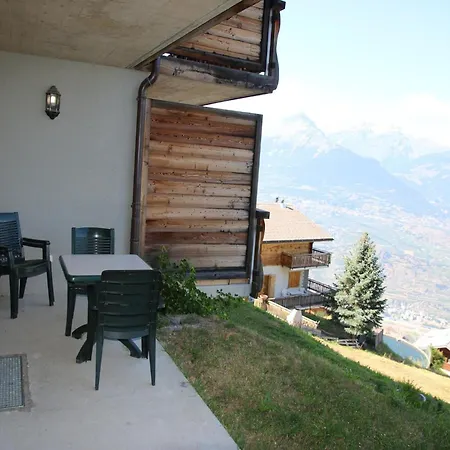 Cozy With Valley Views *