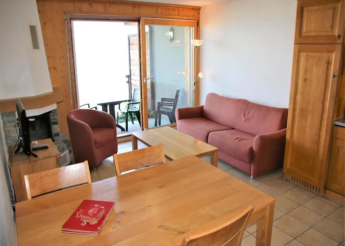 Cozy With Valley Views *