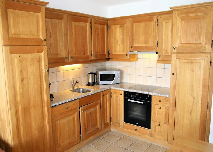 Cozy With Valley Views