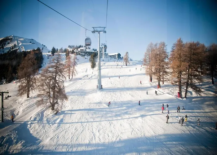 Cozy With Valley Views *